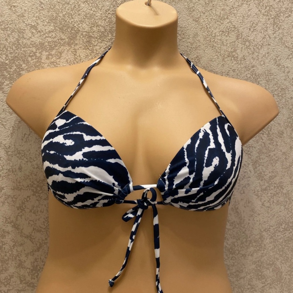 Ingear Zebra Print Bikini Top in Navy and White
